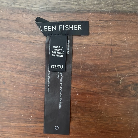 Eileen Fisher scarf— grey, silver, and black with shimmer - Picture 4 of 4